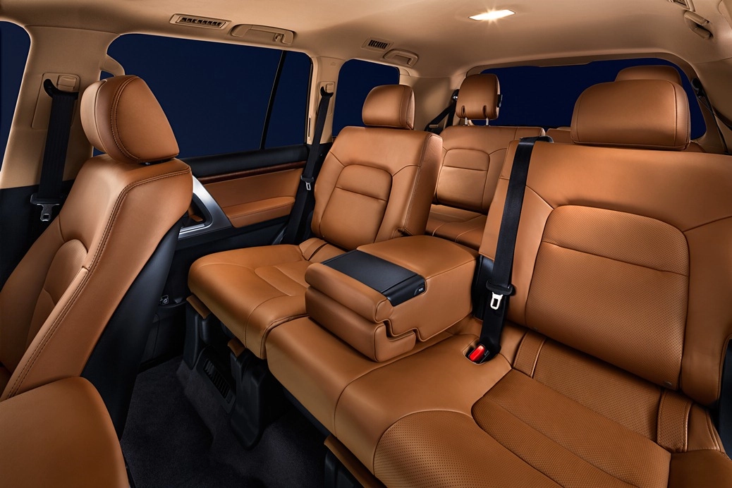LC 200 Brownstone