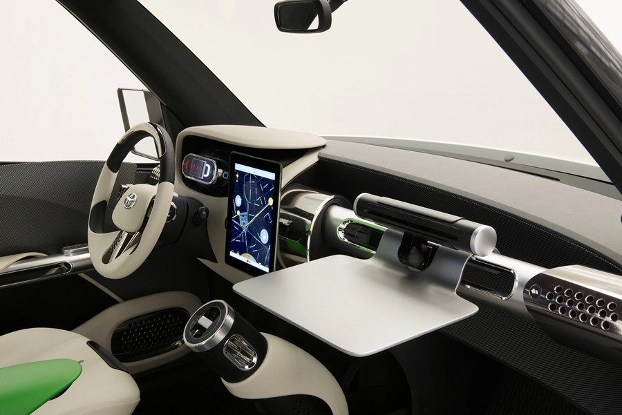 Toyota_Calty_U2