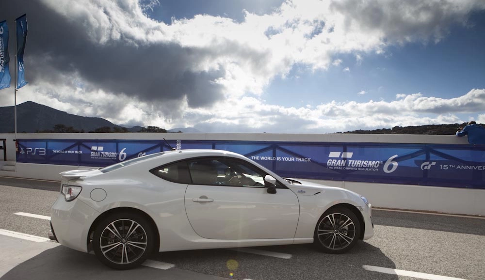 Тойота GT 86